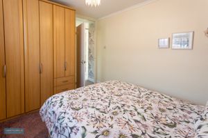 Bedroom- click for photo gallery
